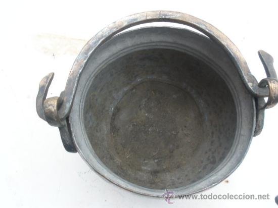 Antig&uuml;edades: ANTIGUA OLLA DE COBRE CON ASA. - Foto 4