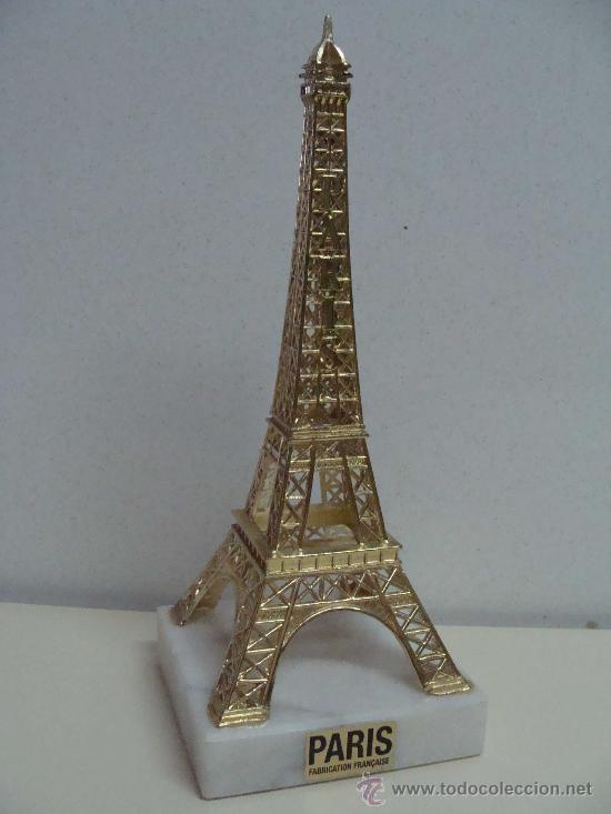 Bonita Figura De La Torre Eiffel De Paris Fran Sold Through Direct Sale 24108277