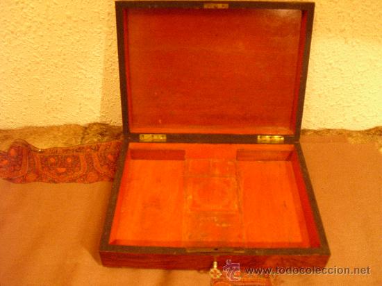 Antig&uuml;edades: preciosa caja siglo XIX - Foto 2