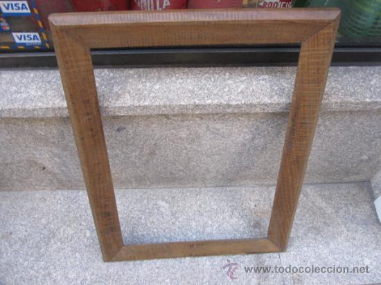 Antig&uuml;edades: ANTIGUA MOLDURA EN CASTA&Ntilde;O - ENCERADA - SIN POLILLAS O DEFORMACIONES 44X58CM CORREO 4.53&euro;