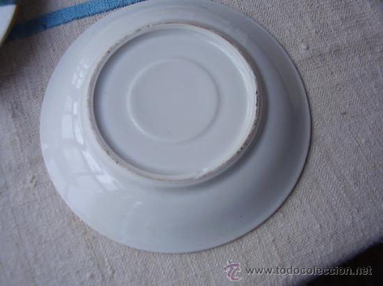 Antig&uuml;edades: Plato peque&ntilde;o sin marca - Foto 2