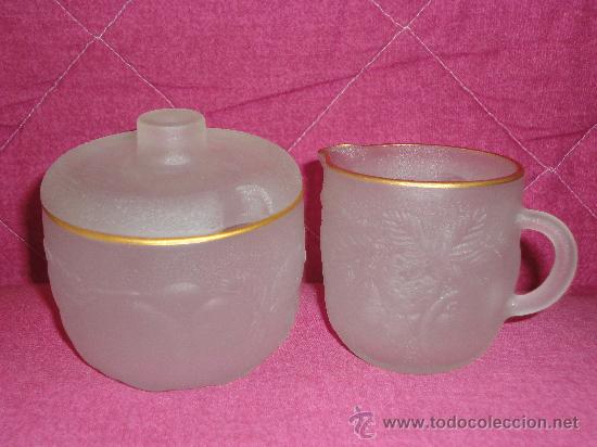 Antig&uuml;edades: LECHERA Y AZUCARERO DE CRISTAL TALLADO