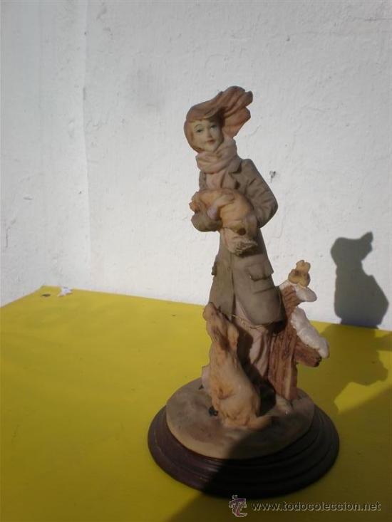 Antig&uuml;edades: figura de marfiniti - Foto 1