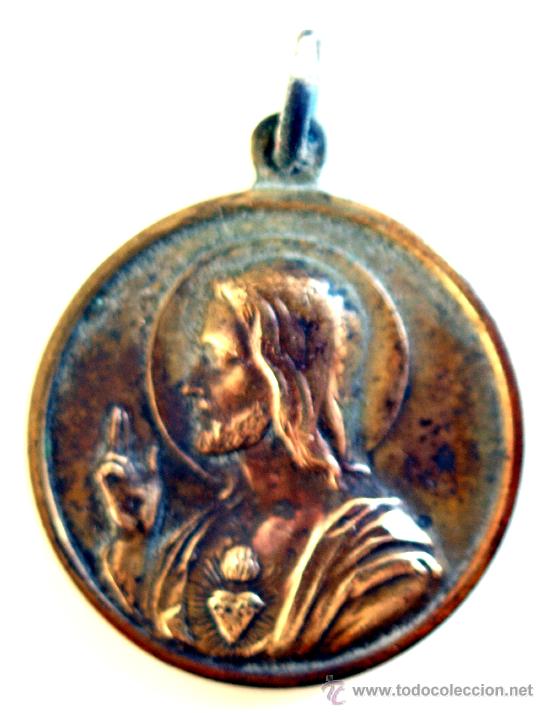 Antig&uuml;edades: MEDALLA ESCAPULARIO EN BRONCE - PP. S. XX - Foto 1