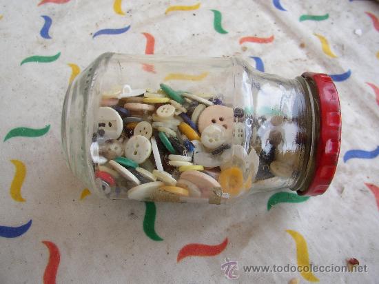Antig&uuml;edades: COLECCI&Oacute;N DE BOTONES DE VARIOS EPOCAS Y ESTILOS. - Foto 2