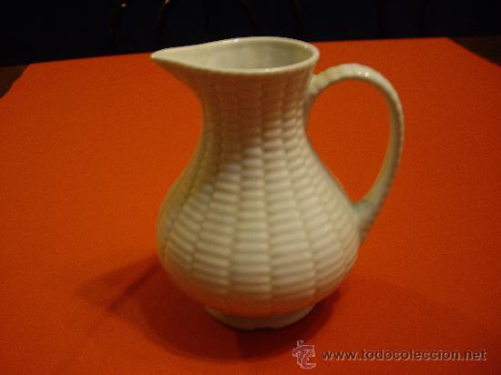 Antig&uuml;edades: JARRA DE PORCELANA BLANCA - Foto 2