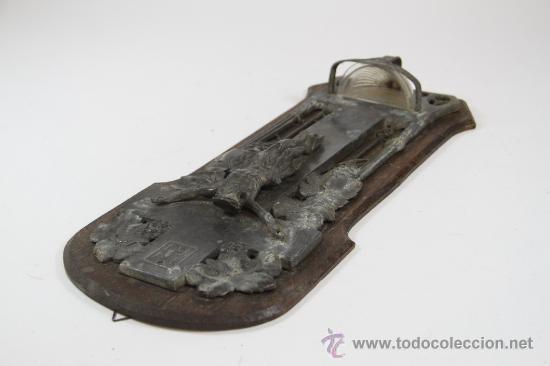 Antig&uuml;edades: Benditera. 1900 - Foto 5