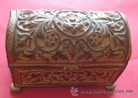 Antig&uuml;edades: llave de sagrario con cofre - Foto 3