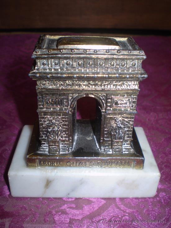 Antig&uuml;edades: ARCO DEL TRIUNFO DE METAL Y BASE DE MARMOL - Foto 3