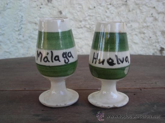 Antig&uuml;edades: 2 VASOS CERAMIA MALAGA Y HUELVA - Foto 1