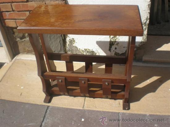 Antig&uuml;edades: revistero de madera de roble - Foto 1
