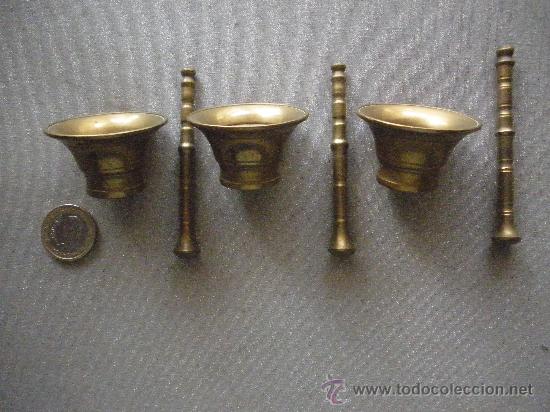 Antig&uuml;edades: tres morteritos peque&ntilde;os de bronce - Foto 1