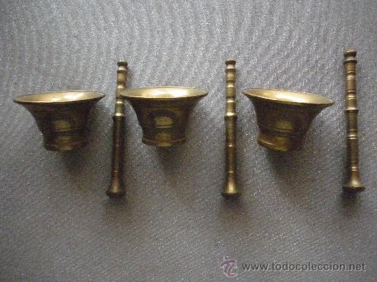 Antig&uuml;edades: tres morteritos peque&ntilde;os de bronce - Foto 2
