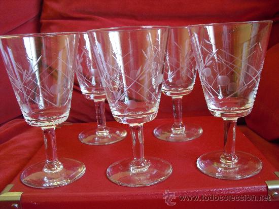 Antig&uuml;edades: 5 copas antiguas de cristal tallado. - Foto 3