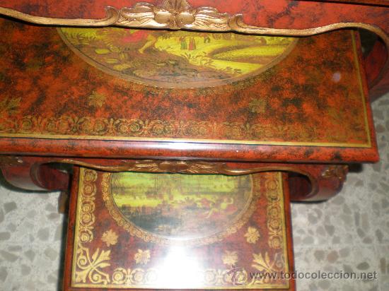 Antig&uuml;edades: mesa nido policromado - Foto 2