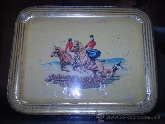 Antig&uuml;edades: BANDEJA DE CHAPA PRINCIPIOS DEL S XX - Foto 1
