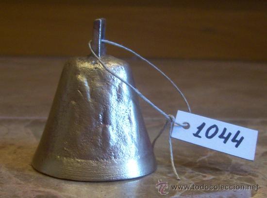Antig&uuml;edades: ANTIGUA CAMPANILLA DE BRONCE - Foto 1