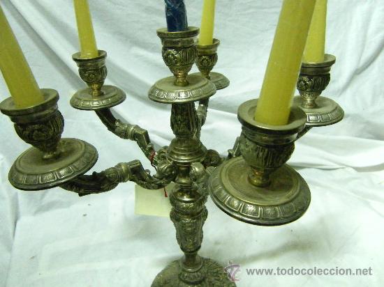 Antig&uuml;edades: PAREJA CANDELABROS PLATEADOS - Foto 2