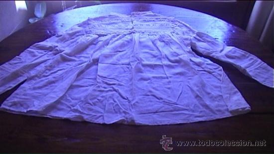 Antig&uuml;edades: BLUSA - Foto 2
