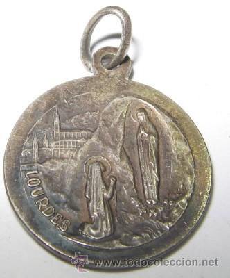 Antig&uuml;edades: MEDALLA DE LA VIRGEN DE LOURDES - Foto 2