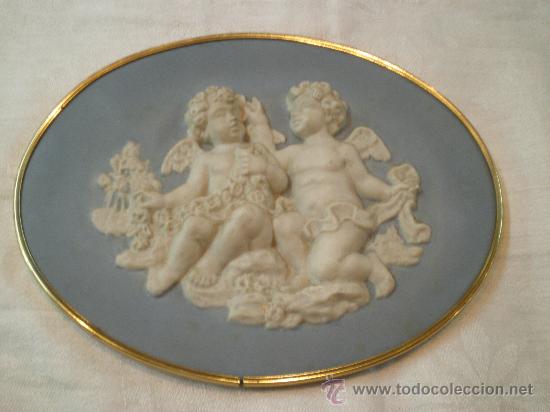 Antig&uuml;edades: placa en biscuit - Foto 1