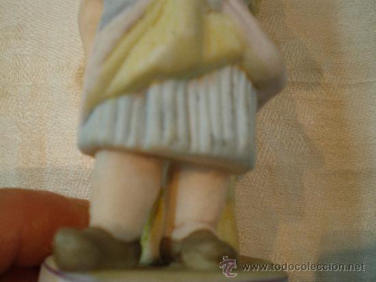 Antig&uuml;edades: ni&ntilde;a palillero en biscuit - Foto 2