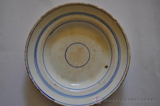 Antig&uuml;edades: Plato de ceramica - Foto 1