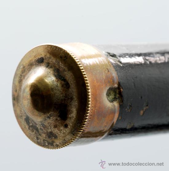 Antig&uuml;edades: Crucifijo en madera y bronce con base S XIX - Foto 7