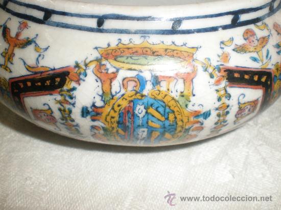 Antig&uuml;edades: pequena sopera de porcelana - Foto 3