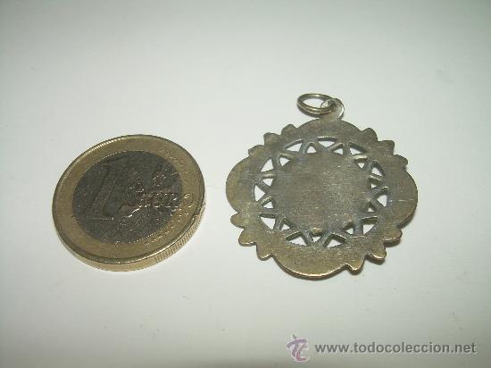 Antig&uuml;edades: ANTIGUA MEDALLA CALADA DE PLATA. - Foto 3