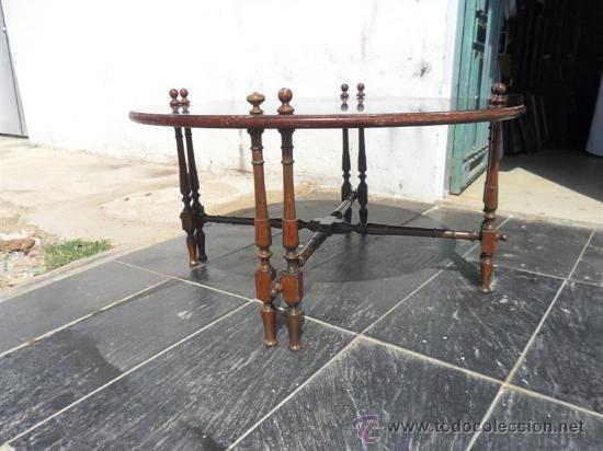 Antig&uuml;edades: mesa de centro grande - Foto 2