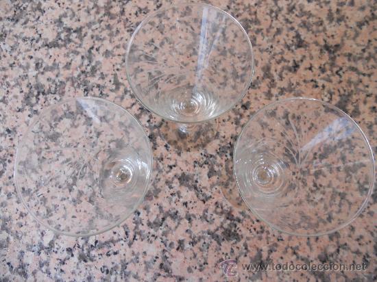 Antig&uuml;edades: PRECIOSAS Y ANTIGUAS 3 COPAS TALLADAS. - Foto 2