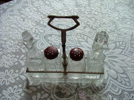 Antiguidades: vinajeras