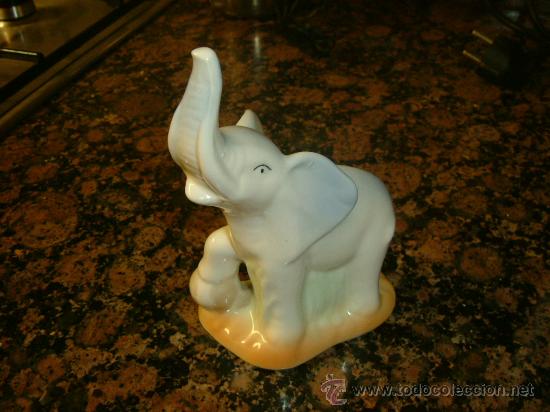 Antiguidades: PRECIOSA CRIA DE ELEFANTE.15 CM.