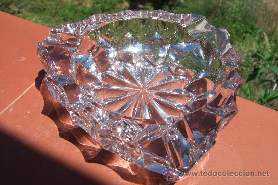 Antig&uuml;edades: CENICERO DE CRISTAL - Foto 1