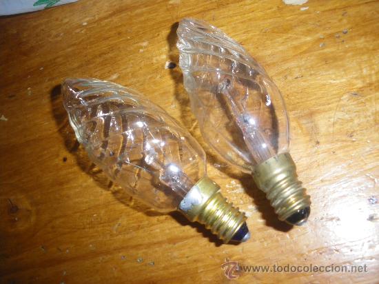 Antig&uuml;edades: 2 BOMBILLAS DE VELA RIZADAS A 125 V. - Foto 1