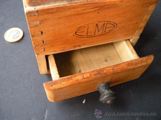 Antig&uuml;edades: ANTIGUO MOLINILLO DE CAF&Eacute; ELMA EN MADERA - Foto 4