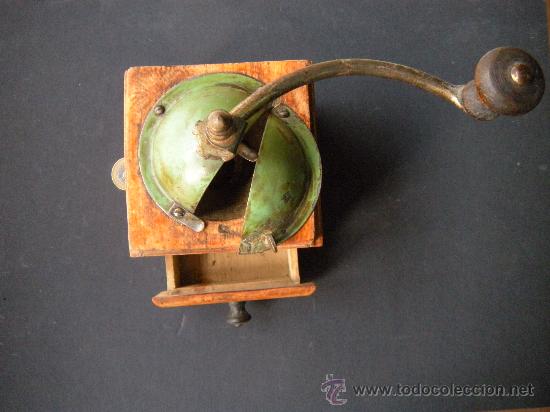 Antig&uuml;edades: ANTIGUO MOLINILLO DE CAF&Eacute; ELMA EN MADERA - Foto 3