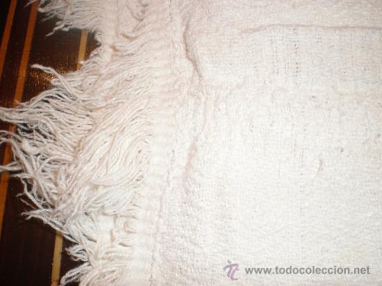 Antig&uuml;edades: cubreacama o colcha - Foto 1