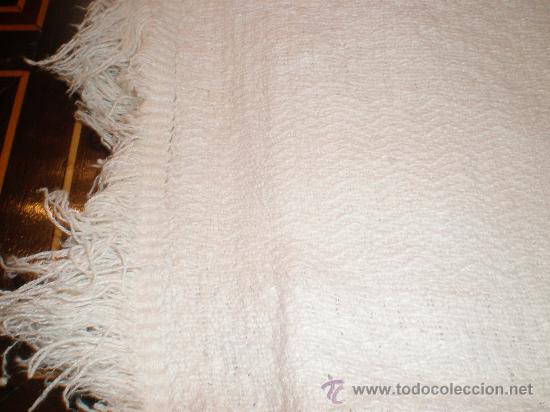 Antig&uuml;edades: cubreacama o colcha - Foto 2