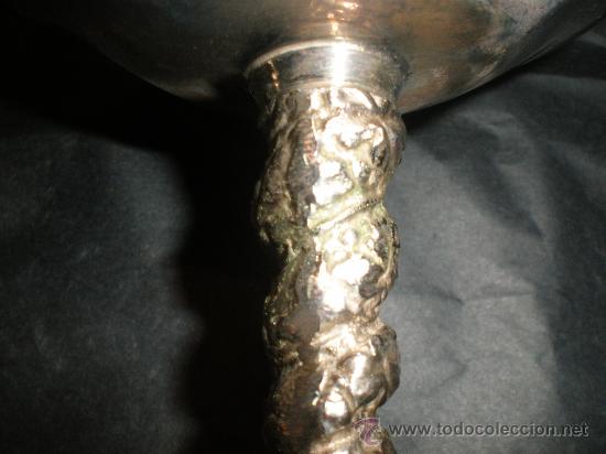 Antig&uuml;edades: Seis copas de cava de metal - Foto 2