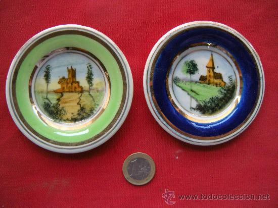 Antig&uuml;edades: 2 PLATOS EN MINIATURA CASA DE MU&Ntilde;ECA - Foto 1