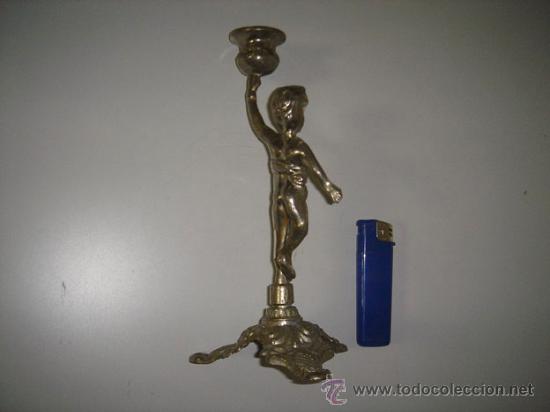 Antig&uuml;edades: Candelabro de calamina. - Foto 1