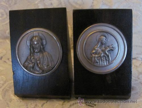 Antigüedades: - MEDALLÓN DE SOBREMESA DEL SAGRADO CORAZÓN DE JESUS Y SANTA TERESITA -