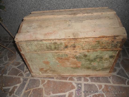 Antig&uuml;edades: ANTIQUISIMO BAUL EN MADERA - Foto 2