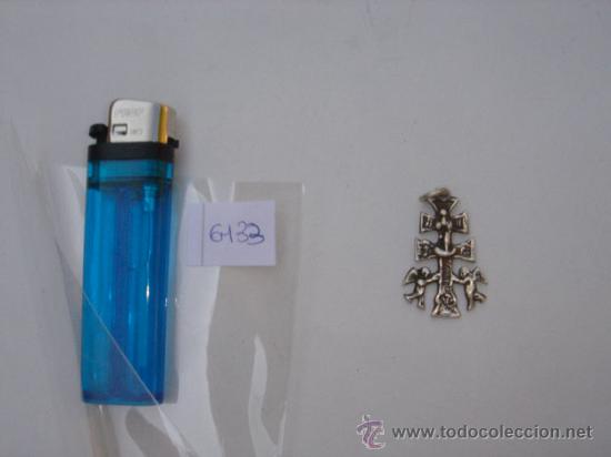 Antig&uuml;edades: Cruz de Carabaca de plata. - Foto 1