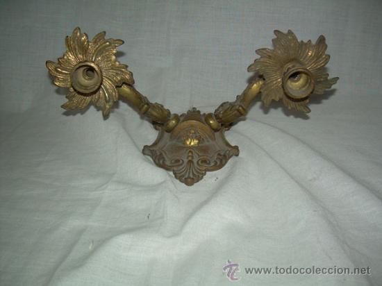 Antig&uuml;edades: ANTIGUO APLIQUE DE BRONCE CON DOS BRAZOS DE PARED - Foto 3
