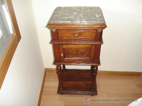 Antig&uuml;edades: mesita mesilla con m&aacute;rmol - Foto 3