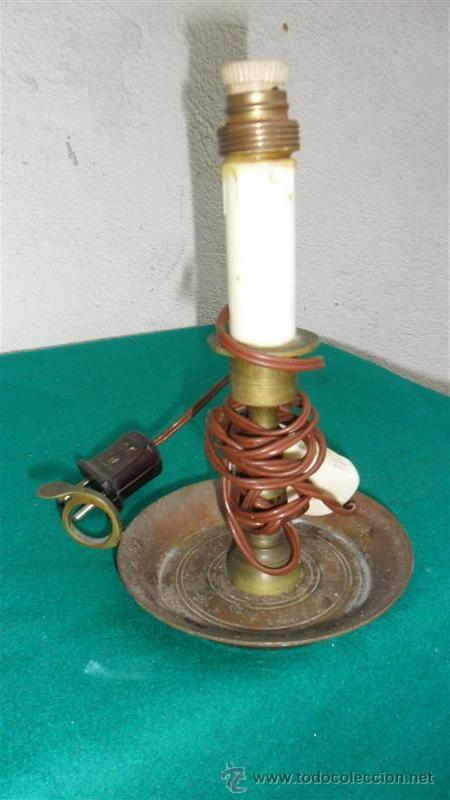 Antig&uuml;edades: velon de bronce electrificado - Foto 1