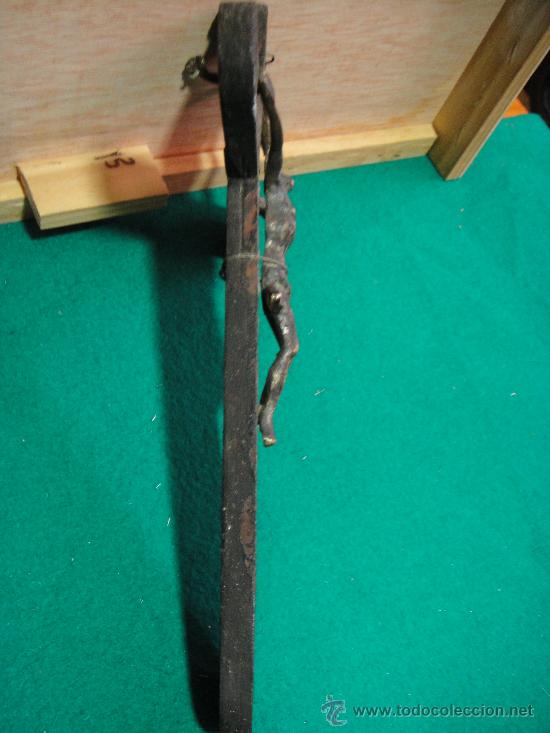 Antig&uuml;edades: antiguo crucifijo en bronce - Foto 2